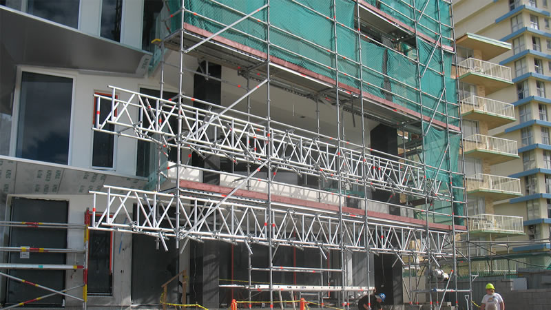 Andamios con vigas reticulares prefabricadas en obra en Bogotá Colombia. Montajes, Ingeniería y Construcción. MIC SAS. Andamios con vigas reticulares prefabricadas en obra en Bogotá Colombia. Montajes, Ingeniería y Construcción. MIC SAS.
