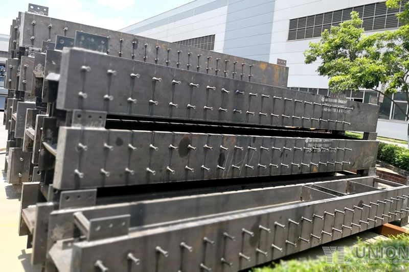 Vigas acero con conectores stud personalizadas proyectos especiales en bogota colombia. Montajes, Ingeniería y Construcción. MIC SAS. Vigas acero con conectores stud personalizadas proyectos especiales en bogota colombia. Montajes, Ingeniería y Construcción. MIC SAS.