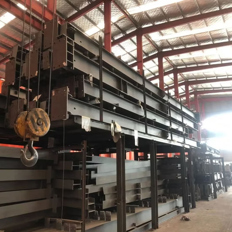 Almacenamiento de vigas de acero y componentes para proyectos en Bogotá, Colombia. Montajes, Ingeniería y Construcción. MIC SAS. Almacenamiento de vigas de acero y componentes para proyectos en Bogotá, Colombia. Montajes, Ingeniería y Construcción. MIC SAS.