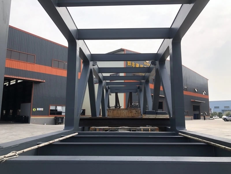 Componentes estructurales de acero prefabricados listos para transporte en Bogotá, Colombia. Montajes, Ingeniería y Construcción. MIC SAS. Componentes estructurales de acero prefabricados listos para transporte en Bogotá, Colombia. Montajes, Ingeniería y Construcción. MIC SAS.