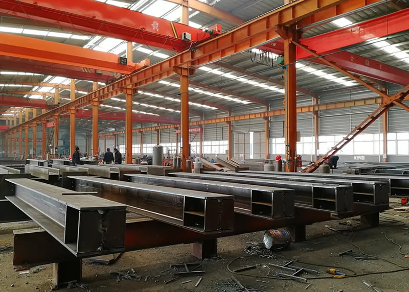 Procesos fabricacion precision vigas acero prefabricadas planta en Bogotá, Colombia. Montajes, Ingeniería y Construcción. MIC SAS. Procesos fabricacion precision vigas acero prefabricadas planta en Bogotá, Colombia. Montajes, Ingeniería y Construcción. MIC SAS.