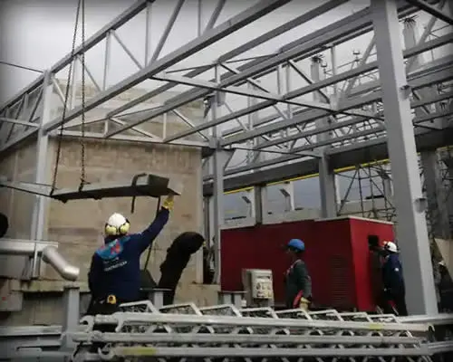 Diseño, fabricación y montaje de techos y cubiertas con estructura metálica en Bogotá, Colombia. Montajes, Ingeniería y Construcción MIC SAS. Diseño, fabricación y montaje de techos y cubiertas con estructura metálica en Bogotá, Colombia. Montajes, Ingeniería y Construcción MIC SAS.