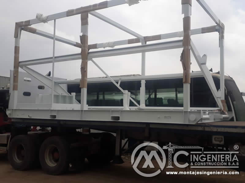 Carga, transporte y montaje de pasarelas de acero para estructuras metálicas de puentes en Bogotá, Colombia. Montajes, Ingeniería y Construcción. MIC SAS Carga, transporte y montaje de pasarelas de acero para estructuras metálicas de puentes en Bogotá, Colombia. Montajes, Ingeniería y Construcción. MIC SAS