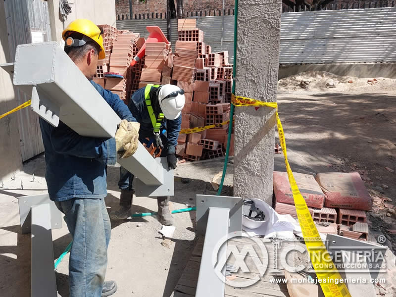Diseño estructural, fabricación y montaje de escaleras para edificios en Bogotá, Colombia. Montajes, Ingeniería y Construcción MIC SAS.