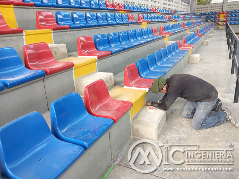Construcción de graderías en concreto para colegio en Bogotá, Colombia. Montajes, Ingeniería y Construcción MIC SAS. Construcción de graderías en concreto para colegio en Bogotá, Colombia. Montajes, Ingeniería y Construcción MIC SAS.