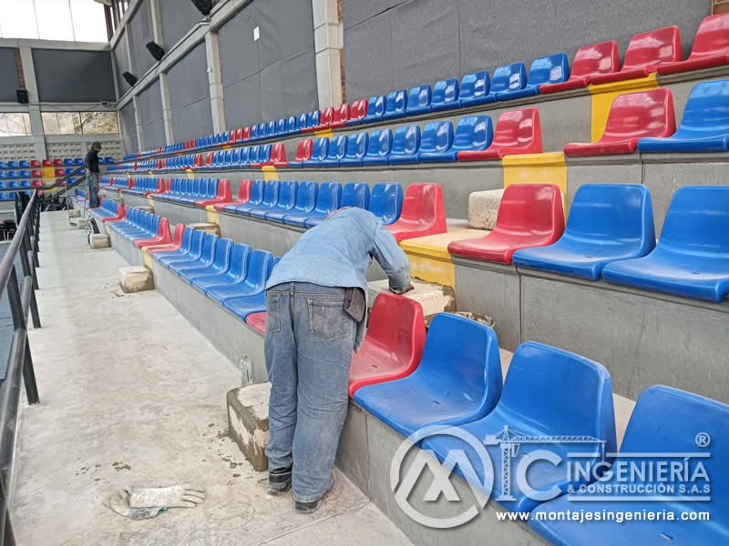 Construcción de graderías en concreto para colegio en Bogotá, Colombia. Montajes, Ingeniería y Construcción MIC SAS. Construcción de graderías en concreto para colegio en Bogotá, Colombia. Montajes, Ingeniería y Construcción MIC SAS.