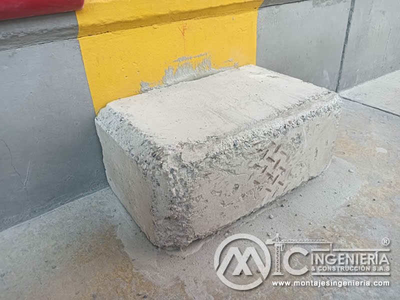 Construcción de graderías en concreto para colegio en Bogotá, Colombia. Montajes, Ingeniería y Construcción MIC SAS. Construcción de graderías en concreto para colegio en Bogotá, Colombia. Montajes, Ingeniería y Construcción MIC SAS.