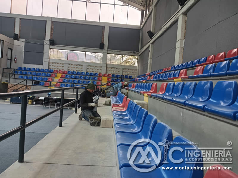Construcción de graderías en concreto para colegio en Bogotá, Colombia. Montajes, Ingeniería y Construcción MIC SAS. Construcción de graderías en concreto para colegio en Bogotá, Colombia. Montajes, Ingeniería y Construcción MIC SAS.