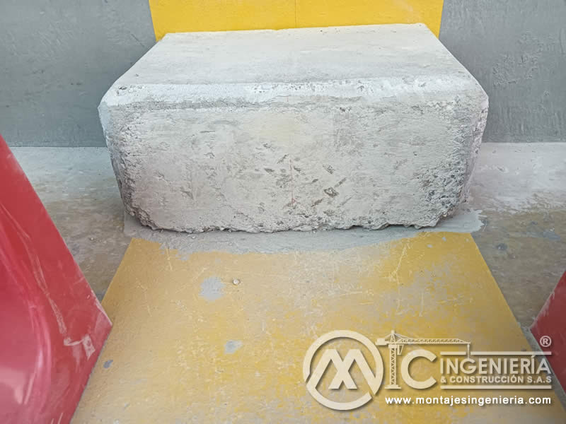 Construcción de graderías en concreto para colegio en Bogotá, Colombia. Montajes, Ingeniería y Construcción MIC SAS. Construcción de graderías en concreto para colegio en Bogotá, Colombia. Montajes, Ingeniería y Construcción MIC SAS.