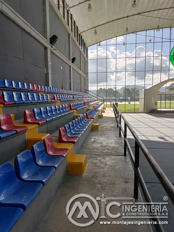 Diseño y montaje de graderías con volúmenes de concreto para coliseos en colegios en Bogotá, Colombia. Montajes, Ingeniería y Construcción MIC SAS. Diseño y montaje de graderías con volúmenes de concreto para coliseos en colegios en Bogotá, Colombia. Montajes, Ingeniería y Construcción MIC SAS.