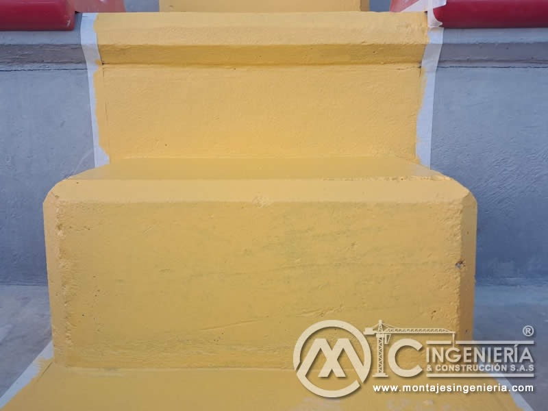 Diseño y montaje de graderías con volúmenes de concreto para coliseos en colegios en Bogotá, Colombia. Montajes, Ingeniería y Construcción MIC SAS. Diseño y montaje de graderías con volúmenes de concreto para coliseos en colegios en Bogotá, Colombia. Montajes, Ingeniería y Construcción MIC SAS.
