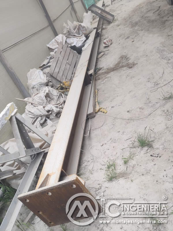 Diseño y construcción de partes estructurales, vigas y columnas metálicas en Bogotá, Colombia. Montajes, Ingeniería y Construcción MIC SAS.