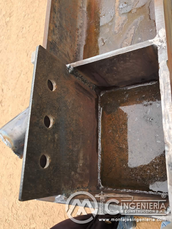 Diseño y construcción de partes estructurales, vigas y columnas metálicas en Bogotá, Colombia. Montajes, Ingeniería y Construcción MIC SAS.