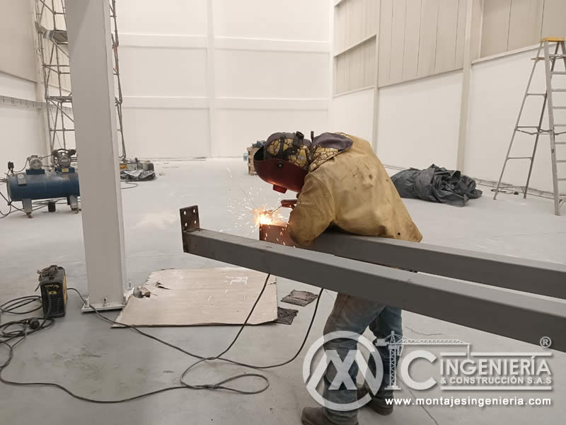  en Bogotá, Colombia. Montajes, Ingeniería y Construcción. MIC SAS.