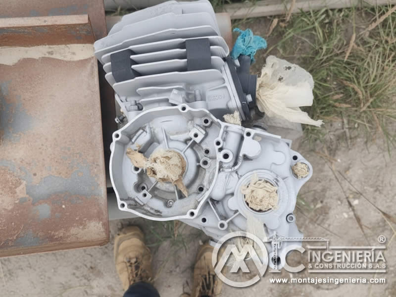 Sandblasting y limpieza de motores para equipos industriales en Bogotá, Colombia. Montajes, Ingeniería y Construcción MIC SAS.