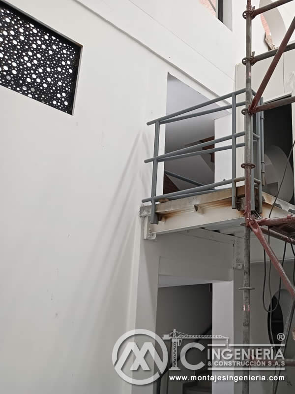  en Bogotá, Colombia. Montajes, Ingeniería y Construcción. MIC SAS.