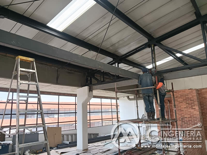  en Bogotá, Colombia. Montajes, Ingeniería y Construcción. MIC SAS.