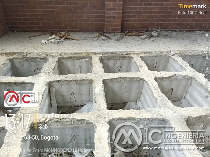 Fosas de cimentación en parrilla de concreto reforzado para instalaciones industriales en Bogotá, Colombia. Montajes, Ingeniería y Construcción MIC SAS.