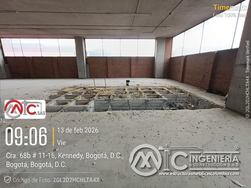 Intervencion de placa de concreto para rampas vehiculares metálica en Bogotá, Colombia. Montajes, Ingeniería y Construcción MIC SAS.