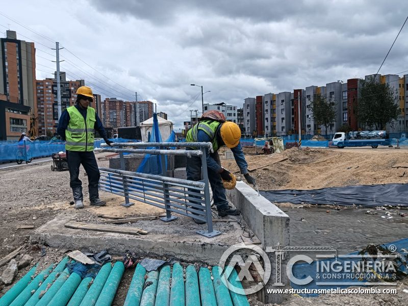 Revise el replanteo y la perforación de anclajes para la protección peatonal con acompañamiento técnico en Bogotá, Colombia. Montajes, Ingeniería y Construcción. MIC SAS.