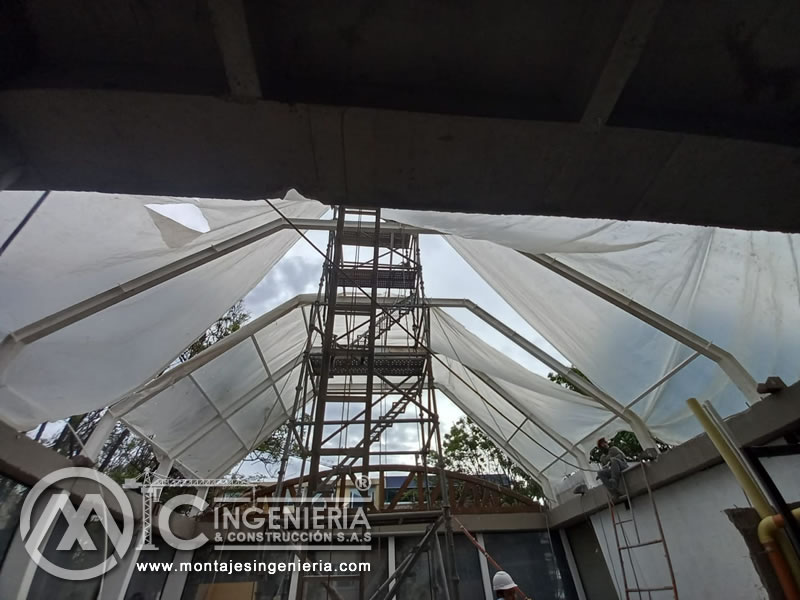 Diseño, construcción y montaje de vigas y columnas metálicas en Bogotá, Colombia. Montajes, Ingeniería y Construcción. MIC SAS. Diseño, construcción y montaje de vigas y columnas metálicas en Bogotá, Colombia. Montajes, Ingeniería y Construcción. MIC SAS.