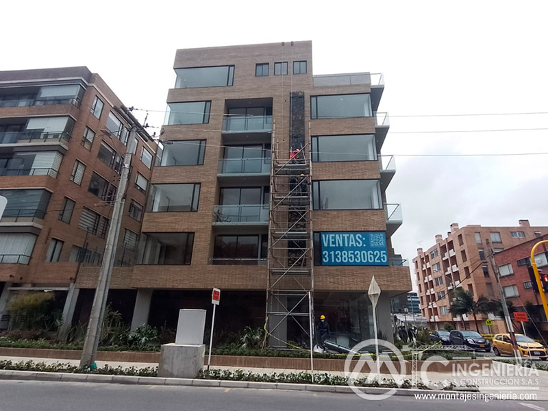 Montaje e instalación de estructuras metálicas para casas, apartamentos y cabañas en Bogotá, Colombia