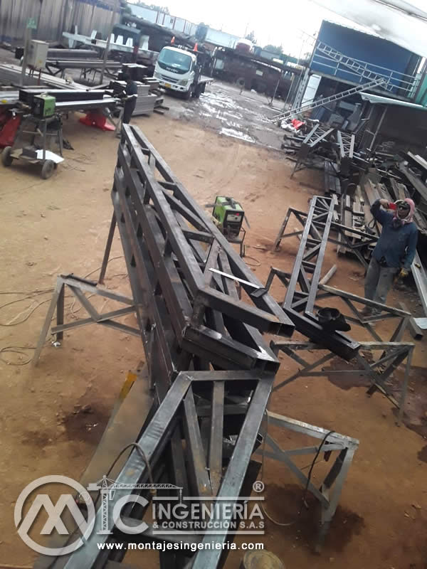 Edificación de construcciones en acero y estructuras metálicas en Bogotá, Colombia. Montajes, Ingeniería y Construcción. MIC SAS.