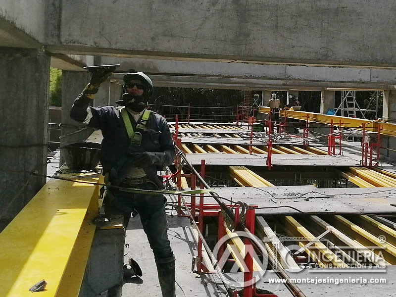 Estructuras metálicas industriales para la construcción de obras de ingeniería civil en Bogotá, Colombia. Montajes, Ingeniería y Construcción. MIC SAS
