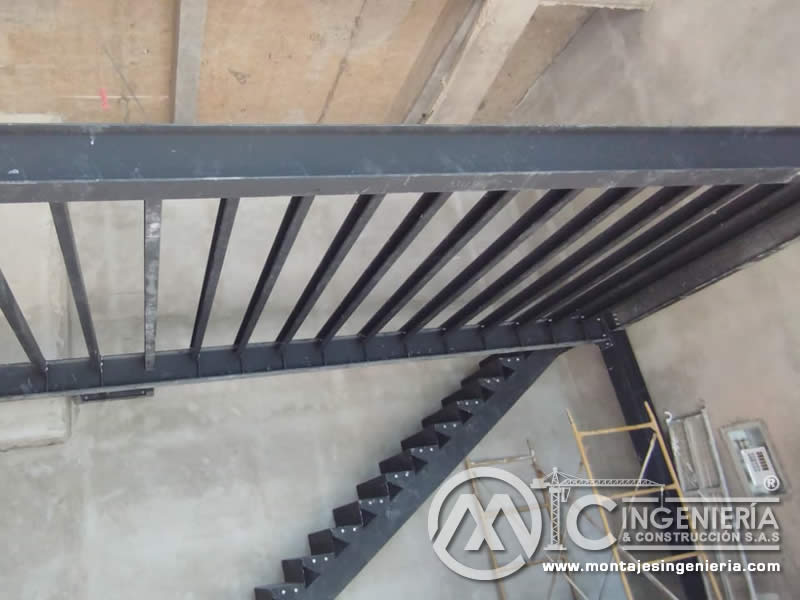 Diseño estructural, acero esstructural, mezzanines industriales en Bogotá, Colombia. Montajes, Ingeniería y Construcción. MIC SAS. Diseño estructural, acero esstructural, mezzanines industriales en Bogotá, Colombia. Montajes, Ingeniería y Construcción. MIC SAS.