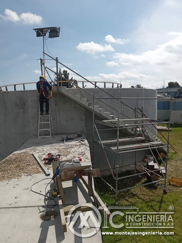 Empresas para la construcción de estructuras metálicas de mezzanines en Bogotá, Colombia. Montajes, Ingeniería y Construcción. MIC SAS. Empresas para la construcción de estructuras metálicas de mezzanines en Bogotá, Colombia. Montajes, Ingeniería y Construcción. MIC SAS.