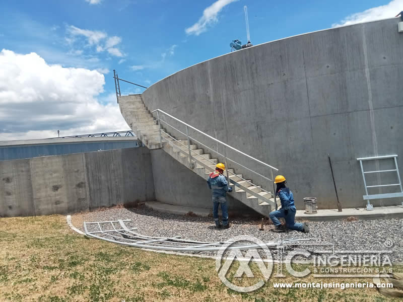 Estructuras metálicas para planta de tratamiento de aguas residuales en Bogotá, Colombia. Montajes, Ingeniería y Construcción. MIC SAS.