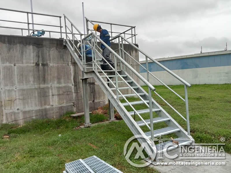 Escaleras metálicas industriales y estructuras en acero en Bogotá, Colombia. Montajes, Ingeniería y Construcción. MIC SAS. Escaleras metálicas industriales y estructuras en acero en Bogotá, Colombia. Montajes, Ingeniería y Construcción. MIC SAS.
