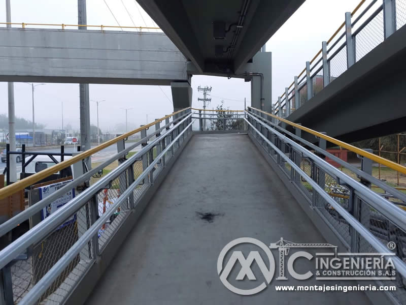 Mantenimiento estructural y diseño de puentes metálicos peatonales en Bogotá, Colombia. Montajes, Ingeniería y Construcción. MIC SAS.