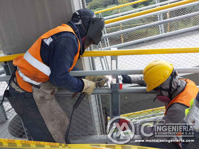 Mantenimiento estructural y diseño de puentes metálicos peatonales en Bogotá, Colombia. Montajes, Ingeniería y Construcción. MIC SAS.