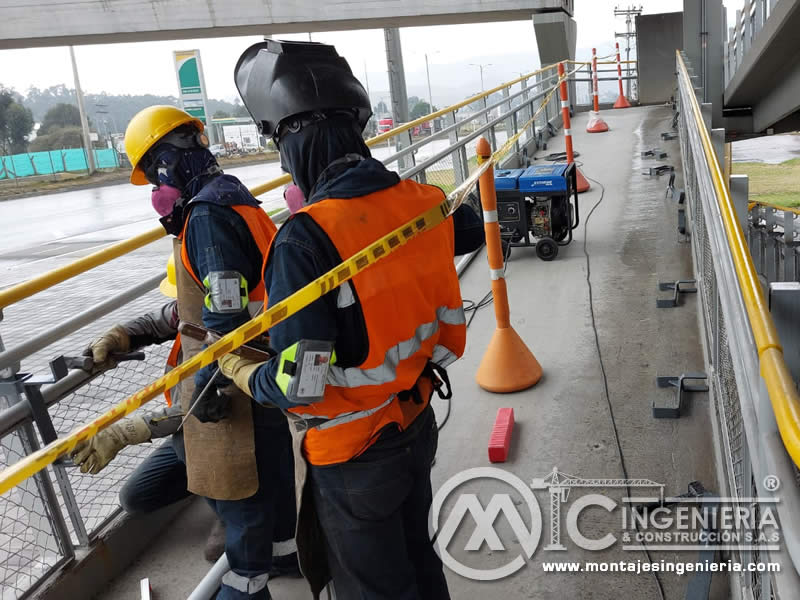 Mantenimiento estructural y diseño de puentes metálicos peatonales en Bogotá, Colombia. Montajes, Ingeniería y Construcción. MIC SAS.