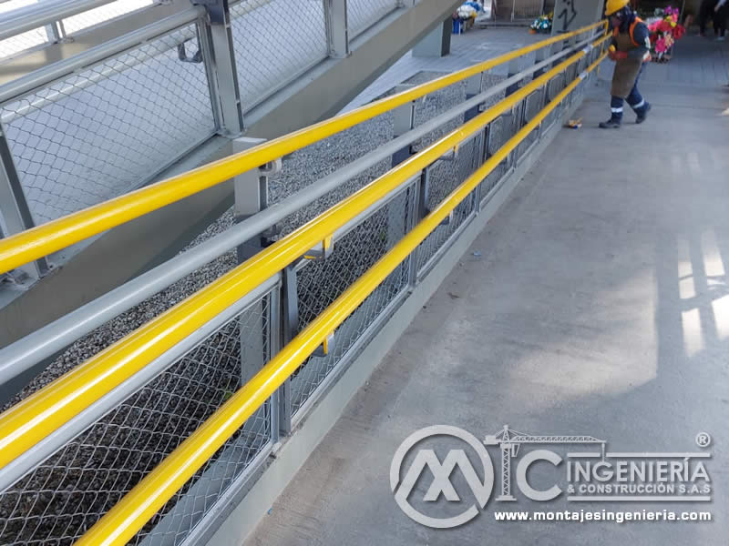 Adecuaciones, mantenimiento y reparaciones de puente peatonal metálico en Bogotá, Colombia. Montajes, Ingeniería y Construcción. MIC SAS.