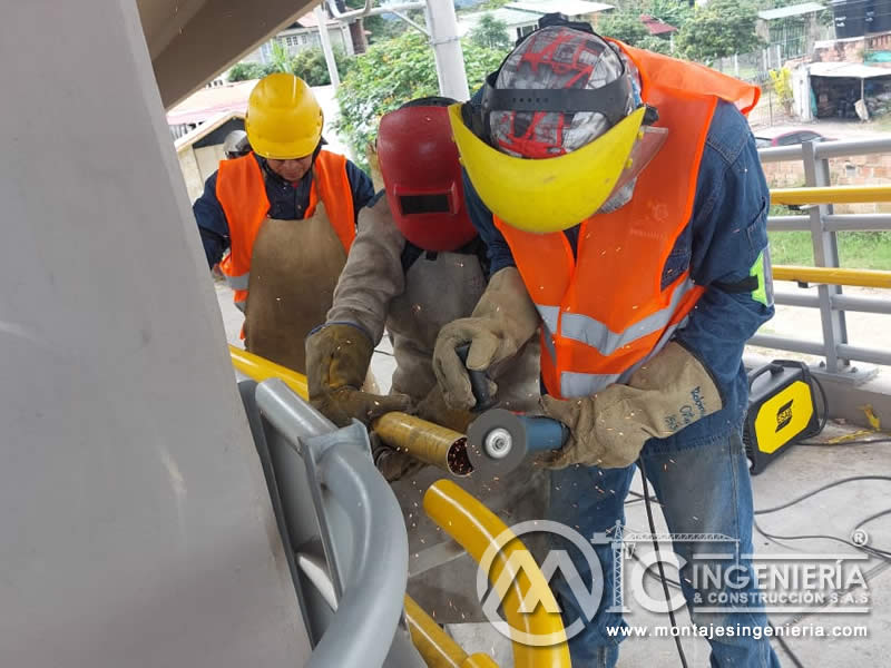 Componentes metálicos duraderos para puentes peatonales en Bogotá, Colombia. Montajes, Ingeniería y Construcción. MIC SAS. Componentes metálicos duraderos para puentes peatonales en Bogotá, Colombia. Montajes, Ingeniería y Construcción. MIC SAS.
