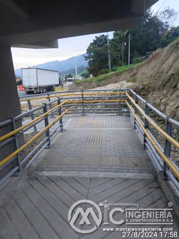 Construcción de puentes y pasarelas peatonales con materiales metálicos en Bogotá, Colombia. Montajes Ingeniería y Construcción. MIC SAS. Construcción de puentes y pasarelas peatonales con materiales metálicos en Bogotá, Colombia. Montajes Ingeniería y Construcción. MIC SAS.