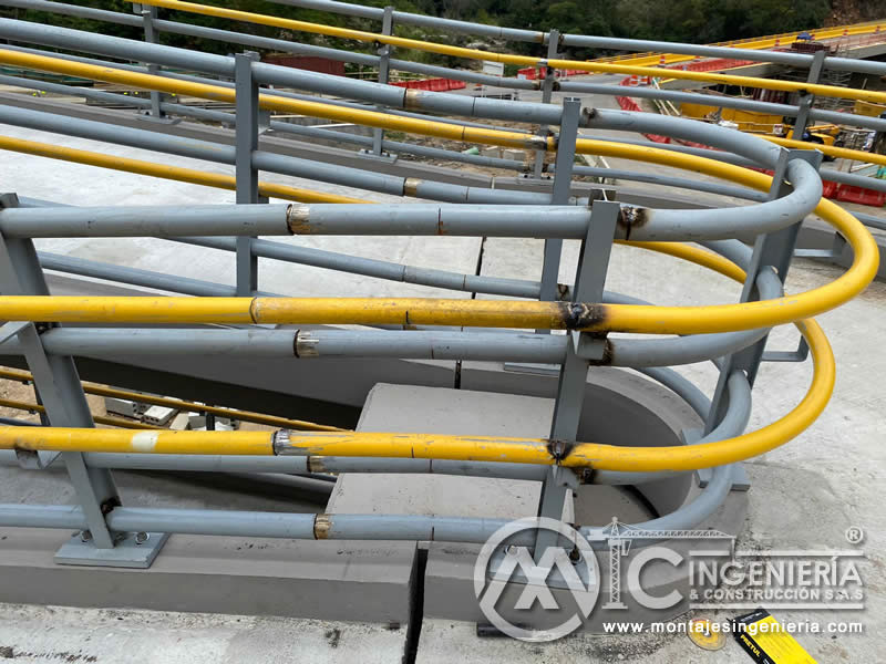 Durabilidad y resistencia en la construcción metálica de accesorios en puentes peatonales en Bogotá, Colombia. Montajes Ingeniería y Construcción. MIC SAS. Durabilidad y resistencia en la construcción metálica de accesorios en puentes peatonales en Bogotá, Colombia. Montajes Ingeniería y Construcción. MIC SAS.