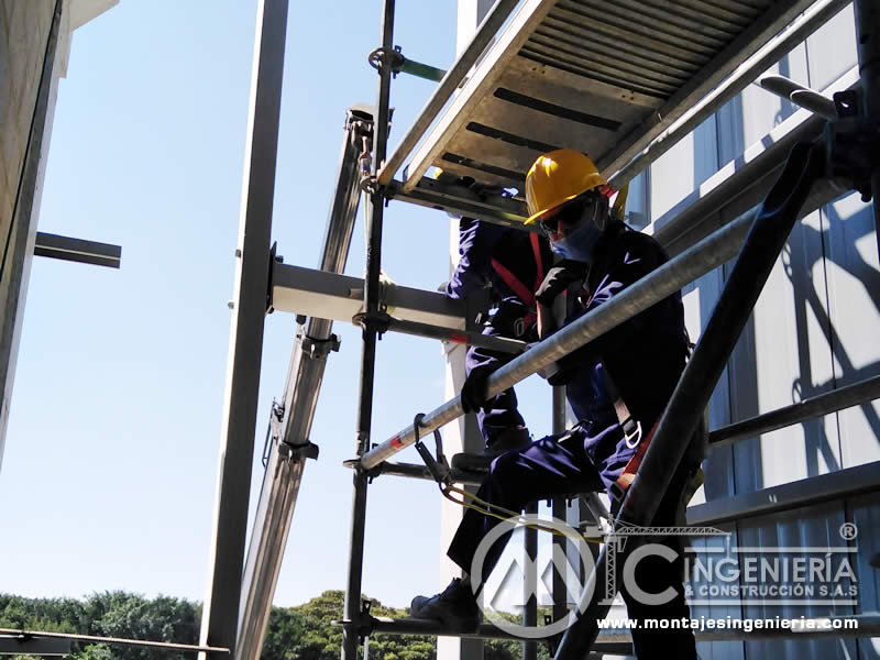 Estructuras metálicas arriostradas y construcción de cerchas en acero para construcciones en Bogotá, Colombia. Montajes, Ingeniería y Construcción. MIC SAS