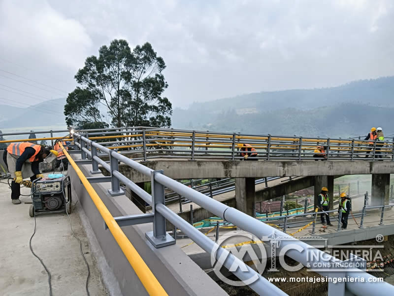 Escalones metálicos para puentes peatonales, un detalle importante en Bogotá, Colombia. Montajes, Ingeniería y Construcción. MIC SAS. Escalones metálicos para puentes peatonales, un detalle importante en Bogotá, Colombia. Montajes, Ingeniería y Construcción. MIC SAS.