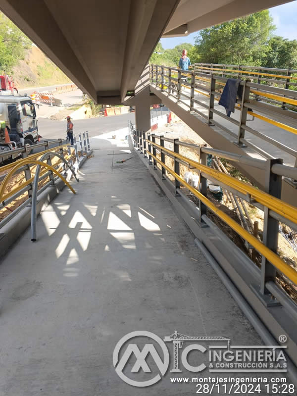Acero de alta resistencia para puentes peatonales, material ideal en Bogotá, Colombia. Montajes, Ingeniería y Construcción. MIC SAS. Acero de alta resistencia para puentes peatonales, material ideal en Bogotá, Colombia. Montajes, Ingeniería y Construcción. MIC SAS.