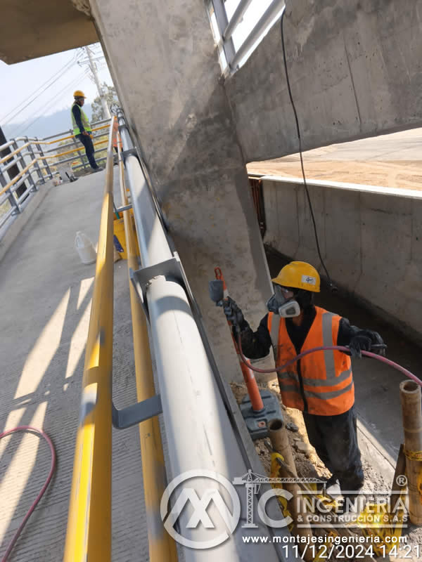 Fabricación de puentes peatonales metálicos con los más altos estándares en Bogotá, Colombia. Montajes, Ingeniería y Construcción. MIC SAS. Fabricación de puentes peatonales metálicos con los más altos estándares en Bogotá, Colombia. Montajes, Ingeniería y Construcción. MIC SAS.