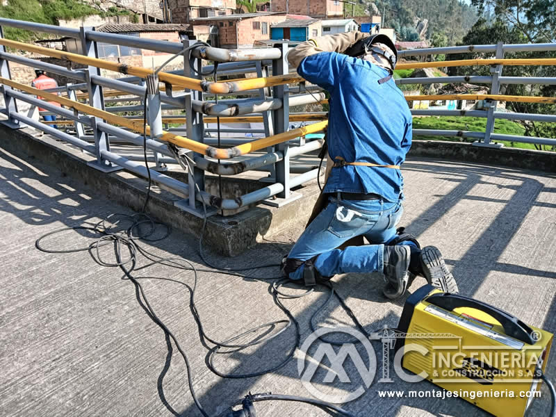 Puentes peatonales estructurales metálicos, soluciones a la medida para Bogotá, Colombia. Montajes, Ingeniería y Construcción. MIC SAS. Puentes peatonales estructurales metálicos, soluciones a la medida para Bogotá, Colombia. Montajes, Ingeniería y Construcción. MIC SAS.