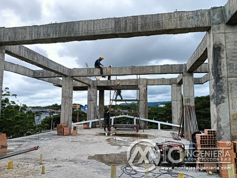 Construcción de Estructura Metálica en la Parte Superior de Edificio en Juzgados de Girardot en Cundinamarca, Colombia. Montajes, Ingeniería y Construcción. MIC SAS. Construcción de Estructura Metálica en la Parte Superior de Edificio en Juzgados de Girardot en Cundinamarca, Colombia. Montajes, Ingeniería y Construcción. MIC SAS.