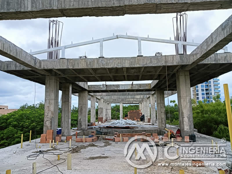 Construcción de Estructura Metálica en la Parte Superior de Edificio en Juzgados de Girardot en Cundinamarca, Colombia. Montajes, Ingeniería y Construcción. MIC SAS. Construcción de Estructura Metálica en la Parte Superior de Edificio en Juzgados de Girardot en Cundinamarca, Colombia. Montajes, Ingeniería y Construcción. MIC SAS.