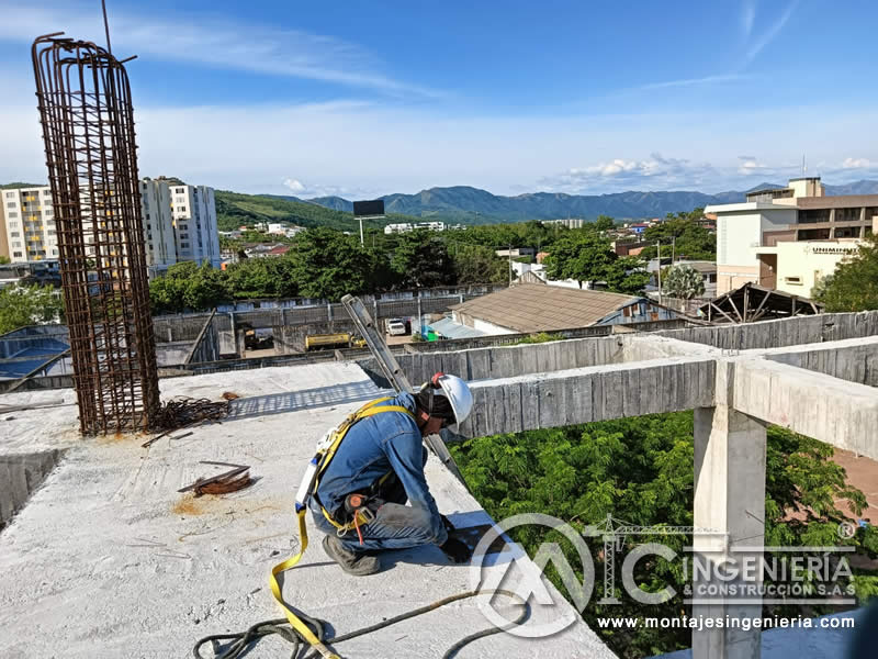 Obra Estructura Metálica para Cubierta en Juzgados en Girardot, Cundinamarca. Colombia Obra Estructura Metálica para Cubierta en Juzgados en Girardot, Cundinamarca. Colombia