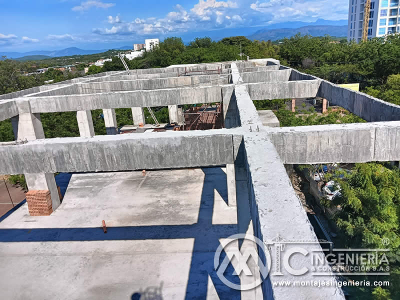 Obra Estructura Metálica para Cubierta en Juzgados en Girardot, Cundinamarca. Colombia Obra Estructura Metálica para Cubierta en Juzgados en Girardot, Cundinamarca. Colombia