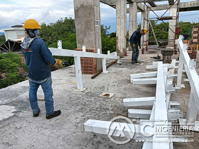 Techos y Cubiertas con Estructura Metálica para Obra en Juzgados en Girardot, Cundinamarca. Colombia. Montajes, Ingeniería y Construcción. MIC SAS. Techos y Cubiertas con Estructura Metálica para Obra en Juzgados en Girardot, Cundinamarca. Colombia. Montajes, Ingeniería y Construcción. MIC SAS.
