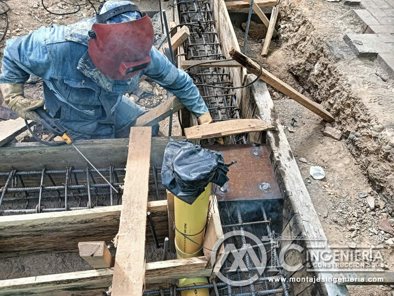 Estructura Metálica para Ampliación de Zona Veterinaria en la Fundación Universitaria Agraria de Colombia. Montajes, Ingeniería y Construcción. MIC SAS. Estructura Metálica para Ampliación de Zona Veterinaria en la Fundación Universitaria Agraria de Colombia. Montajes, Ingeniería y Construcción. MIC SAS.